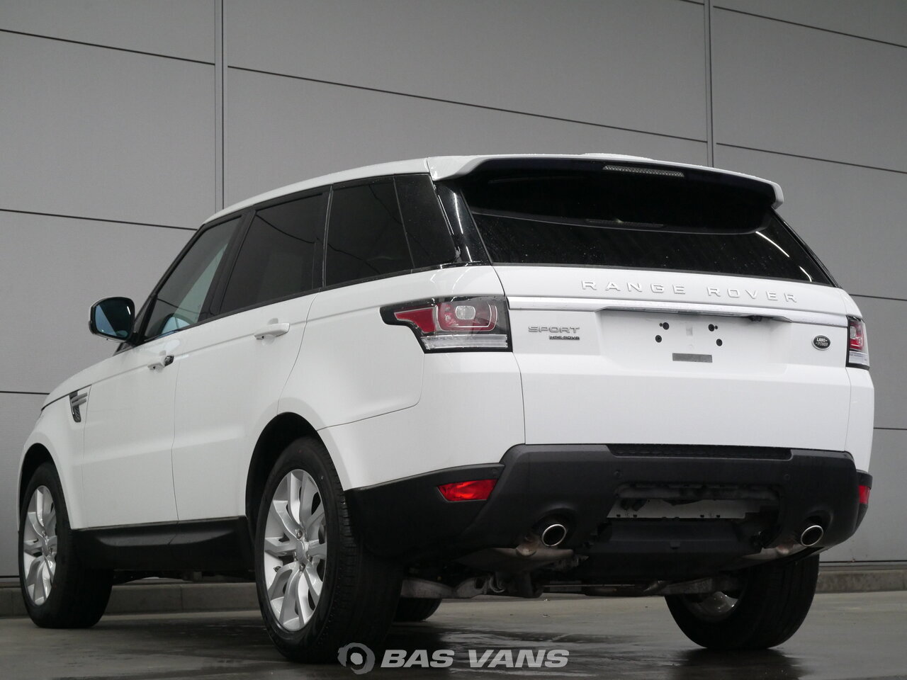 Land Rover Range Rover Sport 3 0 Sdv6 13 Suv Car Bas Vans